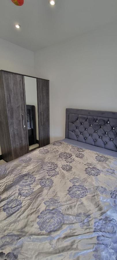 Modern 2bd Flat Appartamento Londra
