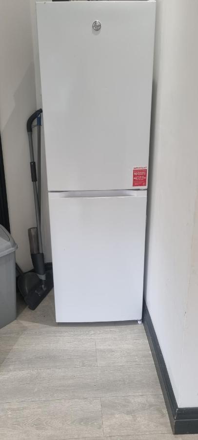 Modern 2bd Flat Londra